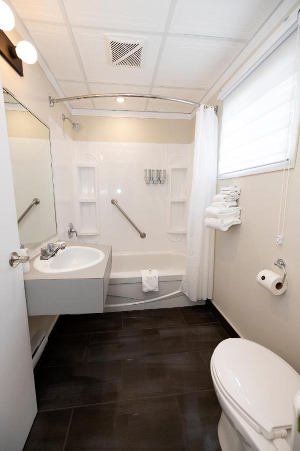 Hotel Motel Manoir De Perce Kültér fotó