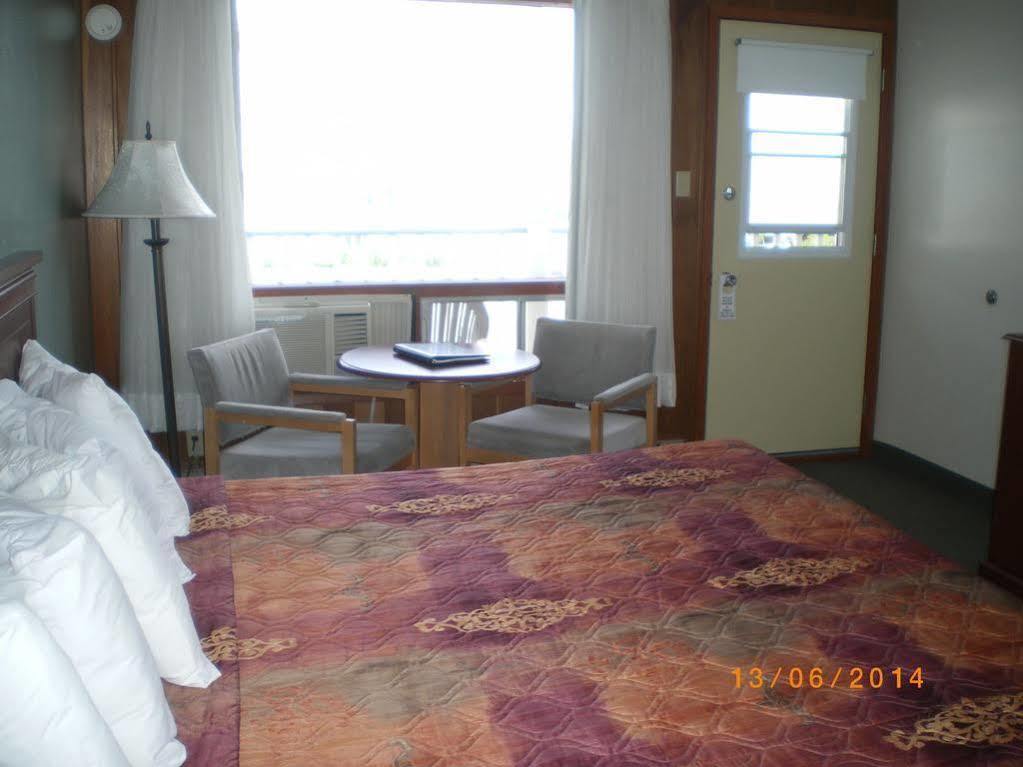 Hotel Motel Manoir De Perce Kültér fotó