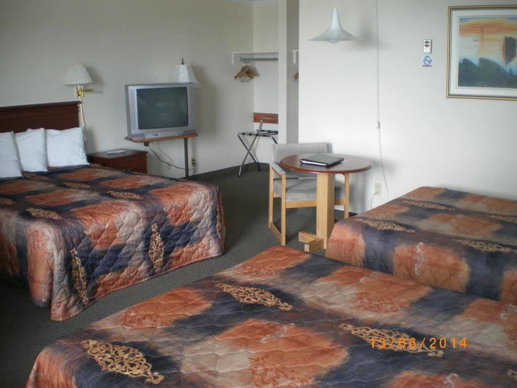 Hotel Motel Manoir De Perce Kültér fotó